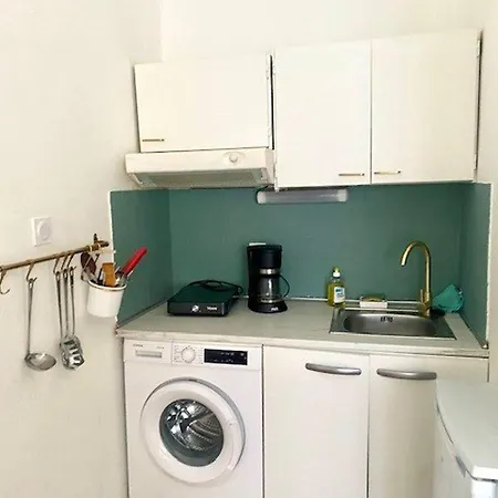 Apartment Joli Equipe Pour 2, Proche Thermes, Centre-ville D'amelie-les-bains - Fr-1-703-173 *